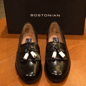 Bostonian Evanston Wingtip Tassel Kiltie Loafers